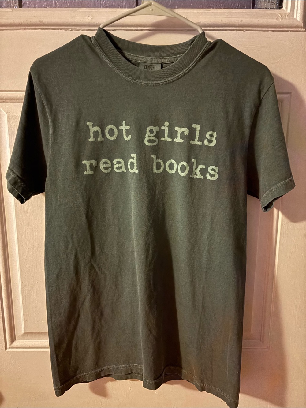 Comfort Colors Olive Green 'Hot Girls Read Books' Graphic Tee